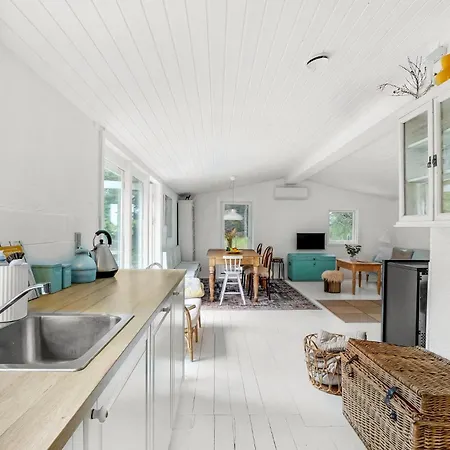 Beautiful In With Kitchen
